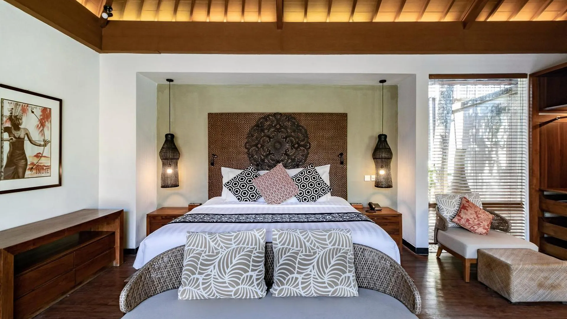 The Akasha Seminyak Bali Luxury Villas 4*,