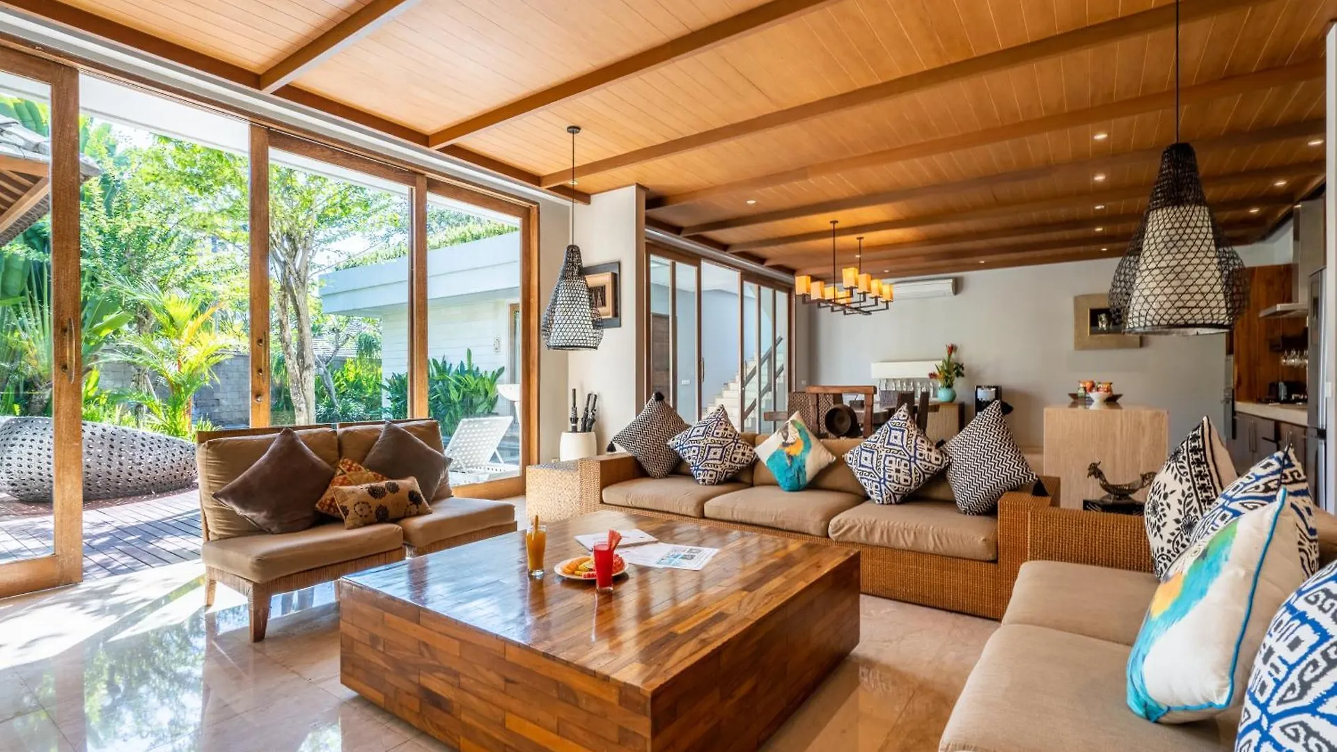 Hotel The Akasha Seminyak Bali Luxury Villas