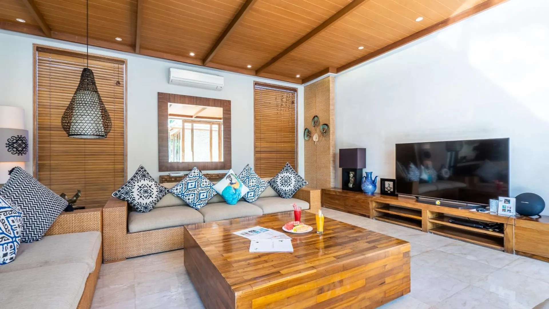 Hotel The Akasha Seminyak Bali Luxury Villas